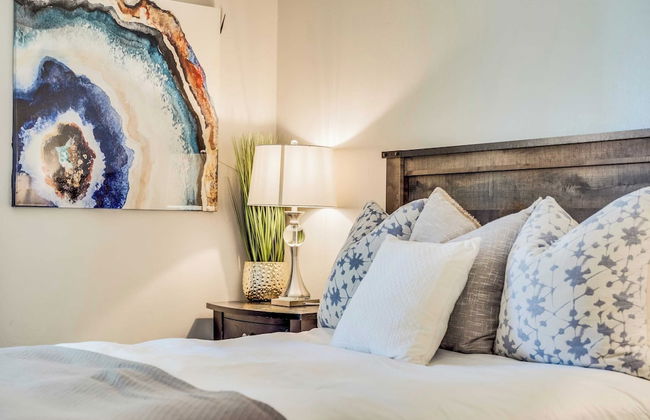 Pinegrove by Avantstay Beautiful Villas Condo Just Outside Tahoe City! - Foto 17