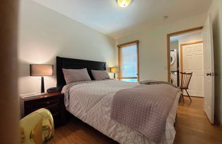 Photo 3 - Woodside Getaway by Avantstay Character Home Close To Park City Resort w/ Hot Tub