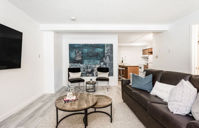 Fully RENOVATED Studio | Ski In/Out: Closest Condo to Lift | Pool & Hot Tubs - Foto 11