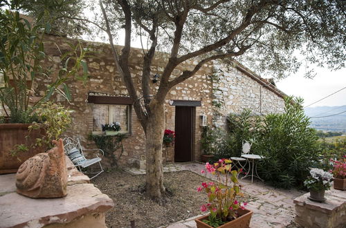 Photo 16 - House Near Assisi Perfect for Holidays With Animals