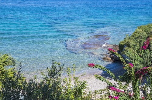 Foto 40 - Beachfront Spetses Spectacular Fully Equipped Traditional Villa Families/groups