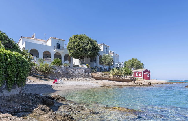 Beachfront Spetses Spectacular Fully Equipped Traditional Villa Families,groups - Foto 39