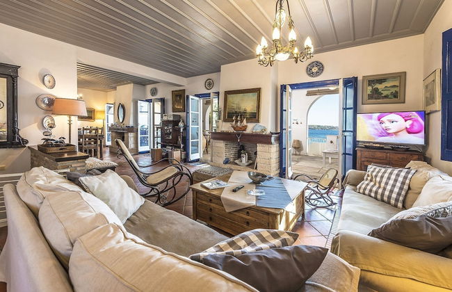 Beachfront Spetses Spectacular Fully Equipped Traditional Villa Families,groups - Foto 16