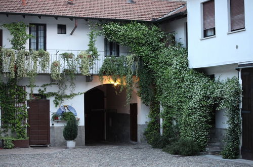 Photo 17 - Three-room Apartment in the 19th Century Courtyard