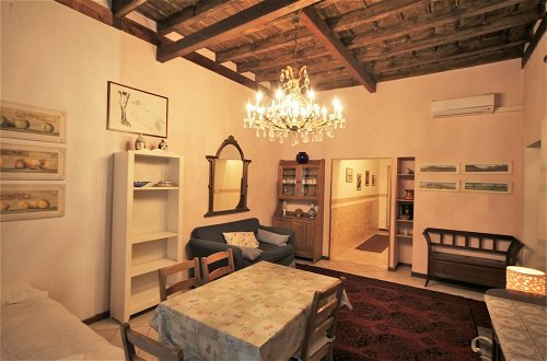 Photo 8 - Three-room Apartment in the 19th Century Courtyard