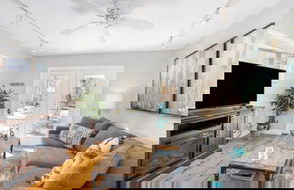 Foto 1 - Viking Lodge 103 by Avantstay Stunning Condo w/ Communal Pool