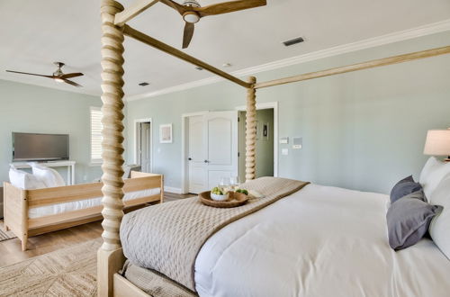 Photo 2 - Sand Dollar by Avantstay Spectacular Beachside Oasis w/ Gorgeous Views