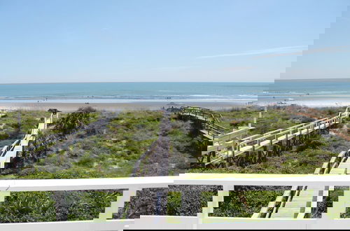 Photo 28 - Dune Heights