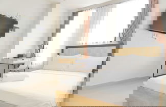 Photo 3 - Minimalist And Homey Studio At Evenciio Margonda Apartment