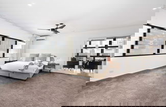 Foto 2 - Driftwood Apartments - Wow Stay