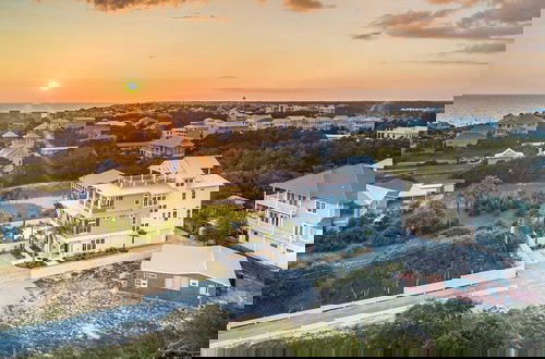 Photo 7 - Rooftop Deck, Gulf View, Pool, Firepit, Walk to Public Beach & Rosemary Beach