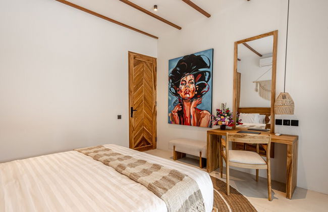 Udara by EVDEkimi - Spacious 4BR Pool villa with Lush garden at Artistic Center of Ubud - Photo 16