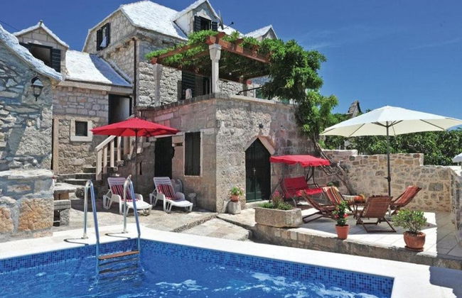Mari 1 - With Pool - H - Foto 17