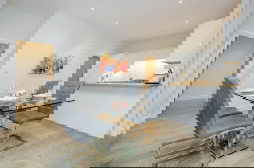 Foto 79 - Luxury 2 Bedroom Apartments with Parking