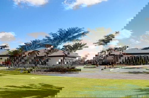Foto 57 - 6 Bed 4 Bath Solterra Beautiful Home! 6 Bedroom Villa by RedAwning