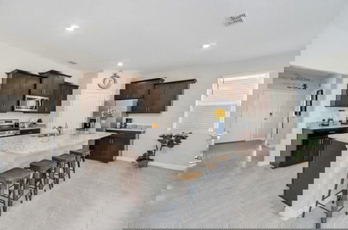 Foto 20 - 6 Bed 4 Bath Solterra Beautiful Home! 6 Bedroom Villa by RedAwning