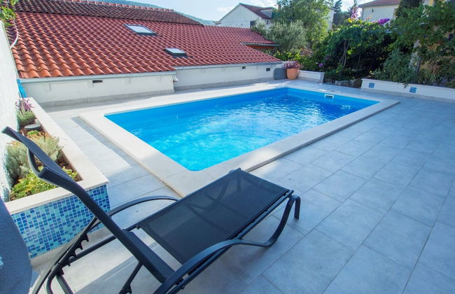 Kova - With Pool - A1 - Foto 11