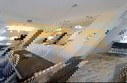 Foto 12 - Romar House