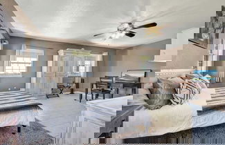 Foto 3 - Casa Blanca: Hot-tub, Fire Pit, Hill Country Views