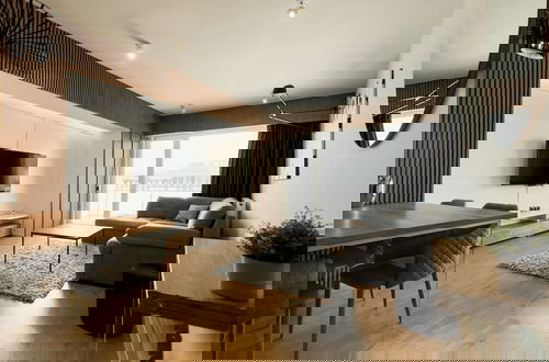 Photo 1 - Nest Inn Mirror Apartment