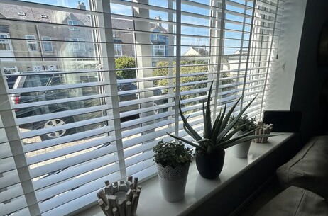 Photo 3 - Beautiful 2-bed Apartment in Rhosneigr