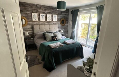 Beautiful 2-bed Apartment in Rhosneigr - Photo 2