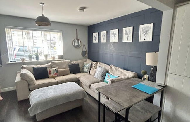 Beautiful 2-bed Apartment in Rhosneigr - Photo 9