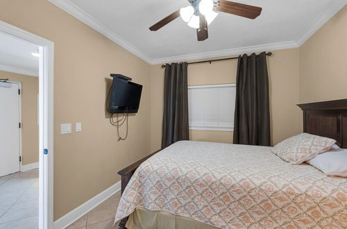 Photo 5 - Emerald Isle Unit 202