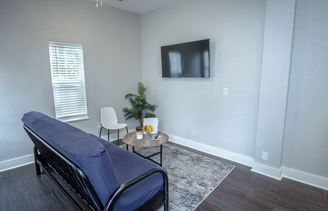 Classic 1br/1ba Charming Apt w/ Modern Upgrades - Foto 8