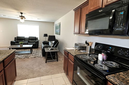 Photo 12 - 3Bdrm 2Bath 5Beds - IAH Airport, Humble