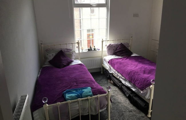 Churchendcottage-2br-sleeps4-petsok-parking - Foto 3