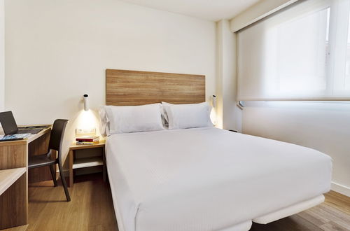 Photo 4 - Sercotel Logroño Suites