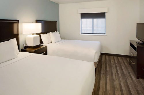 Photo 9 - HYATT house Dallas/Addison