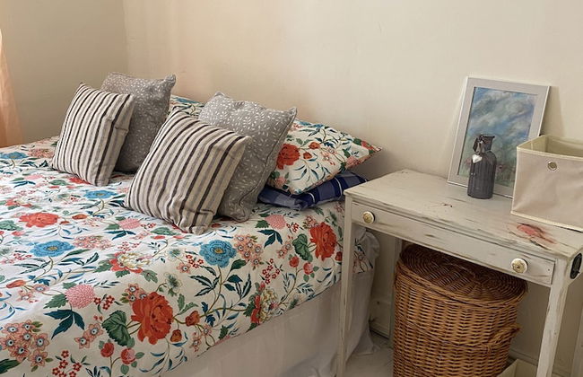 Stunning 2-bed Apartment Above Schooners Bar - Photo 9