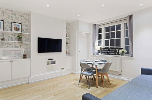 Photo 16 - Trendy 1 Bedroom Apartment in the Heart of London