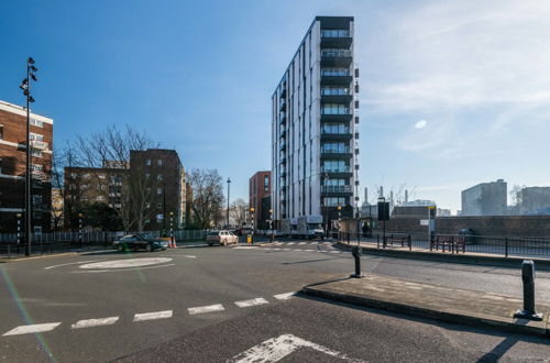 Photo 33 - Modern Family Home close to Victoria Station