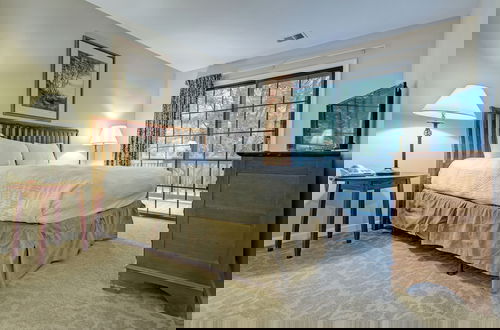 Photo 26 - Pocono Mountain Villas by Exploria Resorts