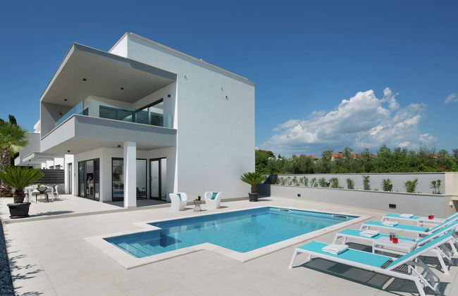 Apartamento de 4 quartos em Fažana com piscina privada e jardim - Foto 24