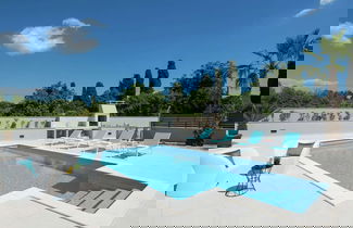 Foto 2 - Appartamento con 3 camere da letto a Fažana con piscina privata e giardino