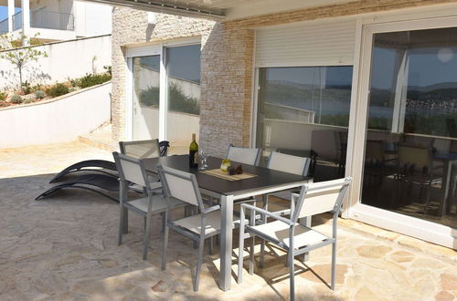 Photo 13 - Comfortable Two-bedroom Apartment Suitable for 5 pax With Stunning sea View