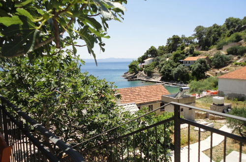 Photo 4 - Studio Apartment With Terrace and sea View,30m Distant From the Beach