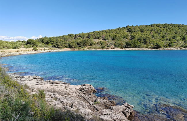Stunning 2-bed House in Jezera With Sea Views - Foto 25