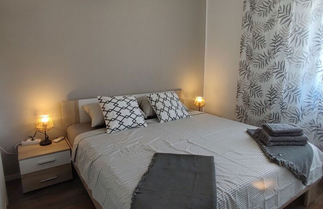 Stunning 2-bed House in Jezera With Sea Views - Foto 4