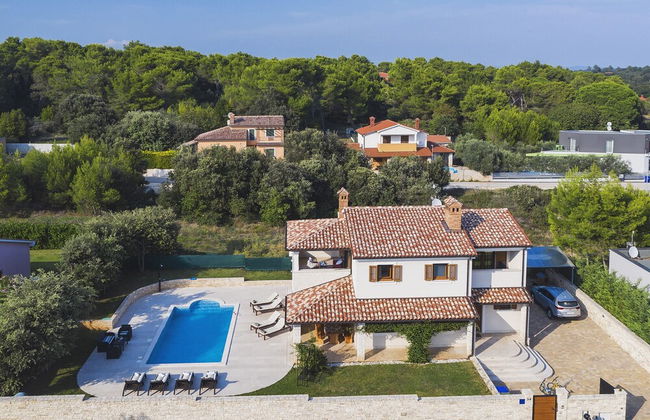 Detached Villa With Swimming Pool in the South of Istria Near the Sea - Foto 28