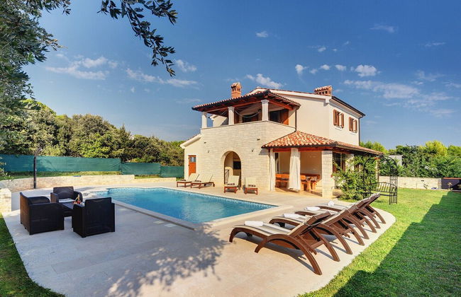 Detached Villa With Swimming Pool in the South of Istria Near the Sea - Foto 32