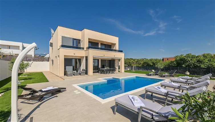 Foto 1 - Luxury Villa Horizon with Private Pool