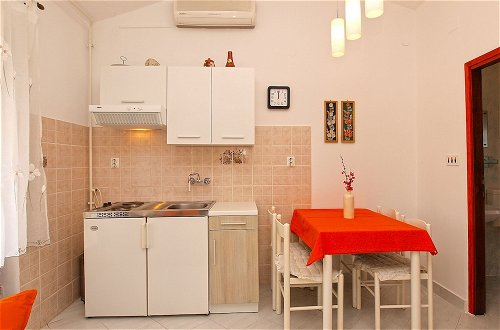 Photo 31 - Apartment Mirjana 734