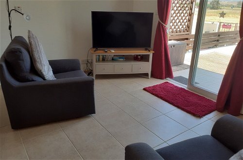 Foto 11 - Beautiful 2-bed House in Mandria, Paphos