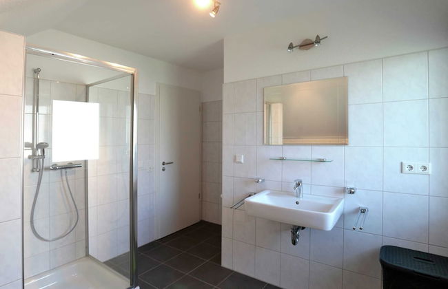 Serene Villa in Kstelberg near Lake & Watersports - Foto 20
