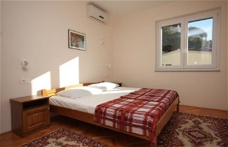 Photo 2 - Apartments Vojnovic